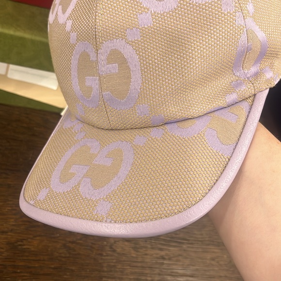 GUCCI big logo unisex cap , new with tag , size large - Picture 8 of 9